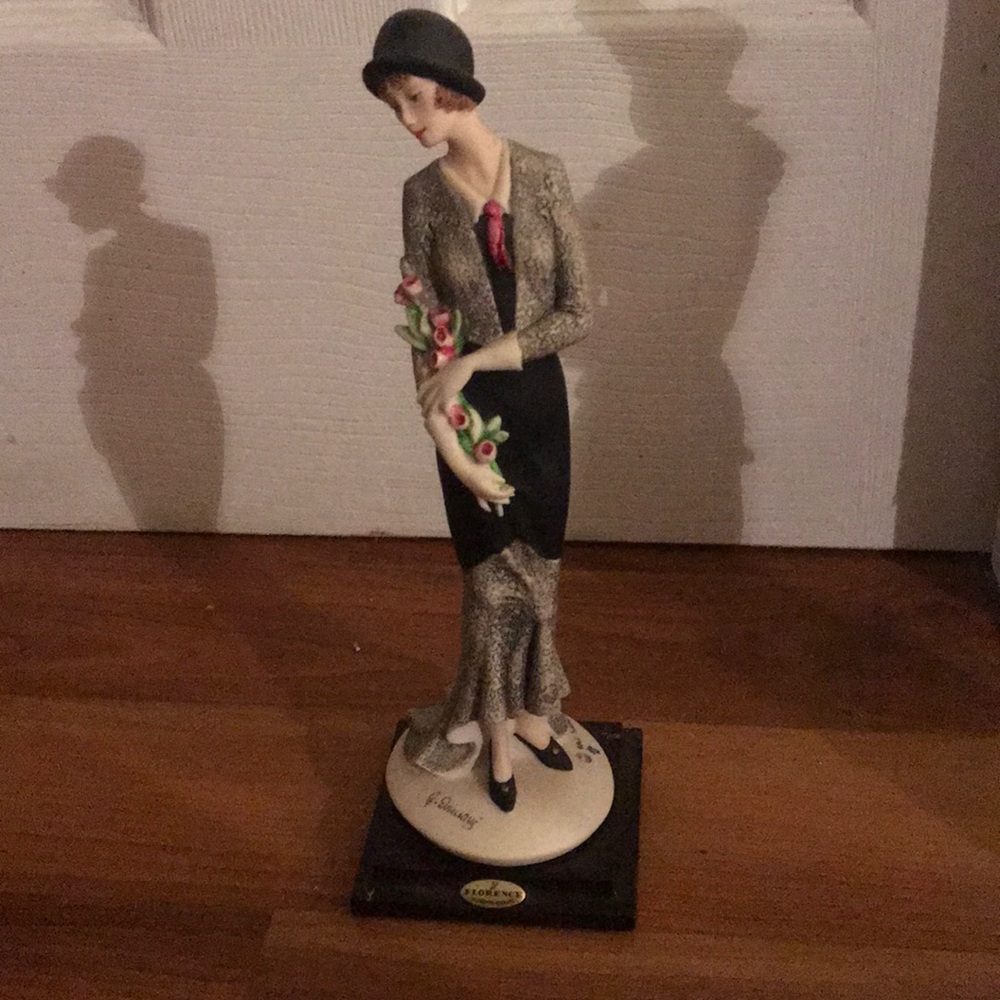 Armani statue mint condition